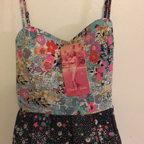 Emerald Sundae Flower Sundress NEW-TAGGED Size 11 all occasions spaghetti straps - Picture 2 of 8